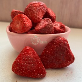 تصویر توت فرنگی پفکی 