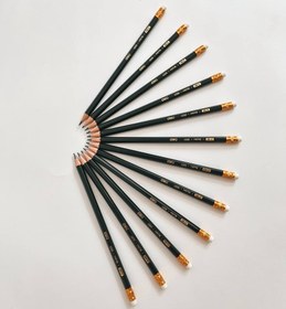 تصویر مداد مشکی 