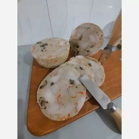 تصویر کالباس مرغ و قارچ خانگی(پس کرایه) 