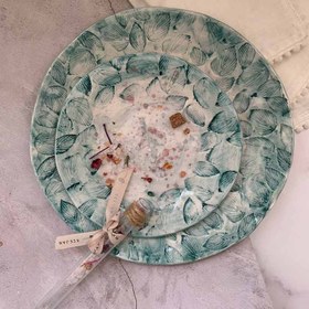 تصویر بشقاب برگ 