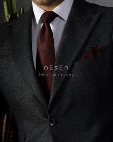 تصویر ست کراوات و دستمال جیب مردانه | زرشکی مشکی | طرح بته جقه T107 