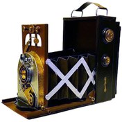 تصویر ماکت فلزی دوربین عکاسی کلاسیک دست‌ساز با جای قلم و قاب عکس 