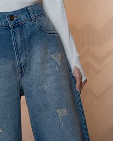 تصویر شلوار جین نیم بگ رنگ آبی وسط | کد 5478 