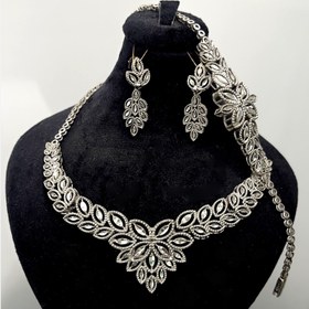 تصویر سرویس نقره زنانه لیزری بدون نگین کد code6 Silver jewelry set