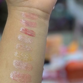 تصویر لیپ گلاس شاین Lip gloss