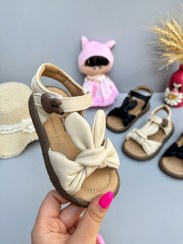تصویر صندل بچهگانه خرگوشی . سایز 1 سال تا 6 سال 