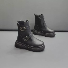 تصویر بوت بچگانه 