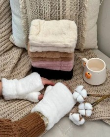 تصویر دستکش کراپ روسی 95451 