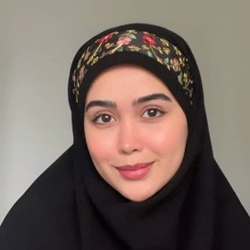 تصویر مقنعه سوزن دوزی گل سرخ 