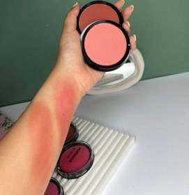 تصویر رژگونه پودری مهرونا - ۱۵ Mehrona