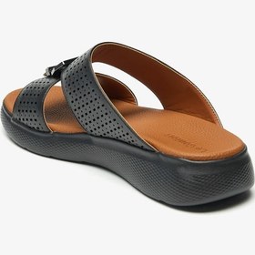 تصویر صندل مردانه با بافت و طراحی ساده برند le confort Men Textured Slip-On Sandals