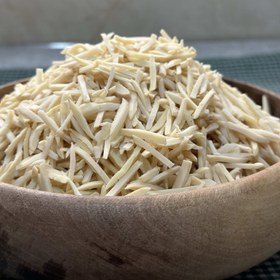 تصویر خلال بادام 