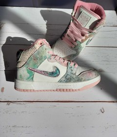 تصویر دراگون صورتی 