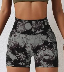 تصویر شرتک آبرنگی زنانه با فاق مرغک دار و کمرگنی 