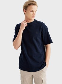 تصویر تی‌شرت مردانه با طراحی راحت و مناسب برند Defacto Man Comfort Fit T-Shirt