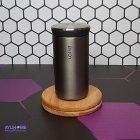 تصویر تراول ماگ enjoy نقره ای سفید دارد تراول ماگ اینجوی مدل ماگ استیل برند اینجوی (اصلی) استیل تراول ماگ استیل 304 ضد زنگ دارای توری دم نوش ۶ تا ۸ ساعت گرم نگه می دارد.
