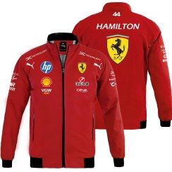 تصویر کاپشن بهاری قرمز فراری لوئیس همیلتون 