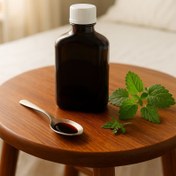 تصویر شربت رفع بی‌خوابی آرامش‌بخش با ترکیب گیاهان معطر (۲۵۰ سی‌ سی) 