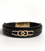 تصویر دستبند چرم و طلا 