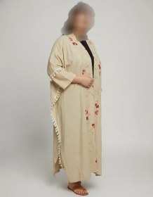 تصویر مانتو عبایی گلدوزی شده 