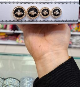 تصویر دکمه طرح فلز گوچی - سایز 1 