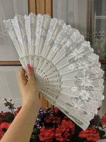 تصویر بادبزن عروس طرح گل ساده کد ۳۰۴ 