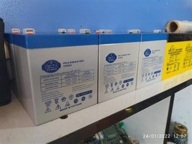 تصویر باتری upsکرکره برقی 