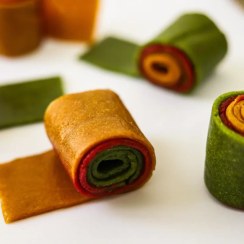 تصویر لواشک سه طعم زردآلو کیوی آلبالو 