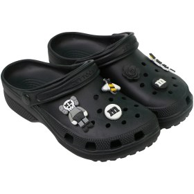 تصویر کراکس کلاسیک مشکی با جیبیتز 