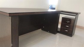 تصویر میز کتیبه ایی - موجود 32 رنگ چوبی 