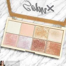 تصویر پالت هایلایتر رولوشن سوفیکس Revolution sophx highlighter palette