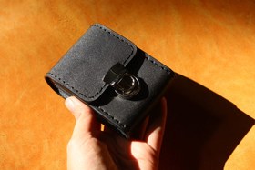 تصویر جاکارتی چرم اکاردئونی 