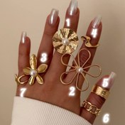 تصویر انگشتر طلایی فشن فانتزی پینترستی استیل آبکاری طلا برند زارا Zara طرح ترند و خاص گل مروارید پرورشی و منحنی مناسب تمامی استایل ها Fashion design Rings Flower & fantastic style - Zara accessories