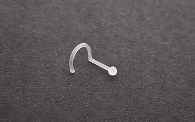 تصویر پیرسینگ بینی سیلیکونی کد 2021 