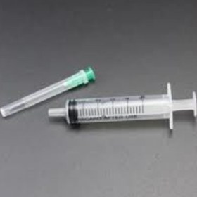 تصویر سرنگ 10 سی سی سه تکه بیک 