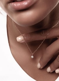 تصویر آویز طلا B.N.No2014 