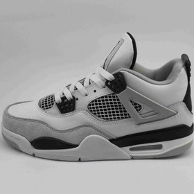 تصویر خرید کفش اسپرت و شیک برای استایل روزمره و ورزشی نایک Air Jordan 4 Retro Military Black 