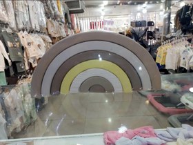 تصویر رنگین کمان چوبی 