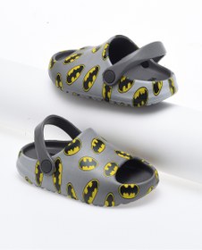 تصویر دمپایی بتمن از برند اوربان هال برای پسران برند warner bros. Comic Kicks by Urban Haul Batman Slides For Boys