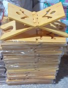 تصویر رحل قرآن چوبی طرح لاله با کیفیت و استحکام 