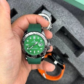 تصویر ساعت مردانه رولکس ساب پیو سبز روشن 