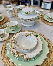 تصویر سرویس غذاخوری ۶ نفره چینی کاهویی کد ۱۰۱۶ 