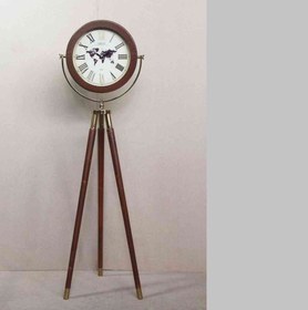 تصویر ساعت چوبی ۳پایه ورسانا - طلایی Versana Wooden Tripod Clock