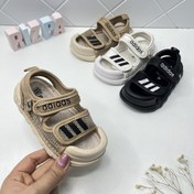 تصویر صندل بچگانه آدیداس مدل 3خط چسبی رنگ کرم مشکی سفید 