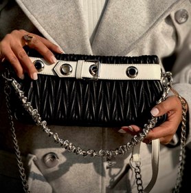 تصویر کیف Hermes با بند زنجیر 