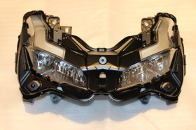 تصویر چراغ جلو هوندا ADV150 