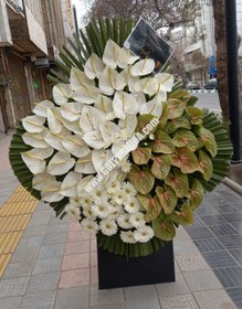 تصویر پایه گل تسلیت کد ۲۲۲ 