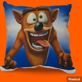 تصویر کوسن مخمل طرح crashbandicoot 