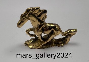 تصویر مجسمه اسب دوان جفت جنس برنز 