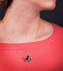 تصویر گردنبند زنانه طلا طرح گل و پرنده S 